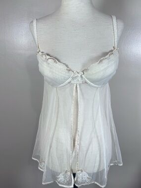 Victoria’s Secret 34B Ivory Lace Sheer Babydoll Nightie Y2K Lingerie Chemise Top